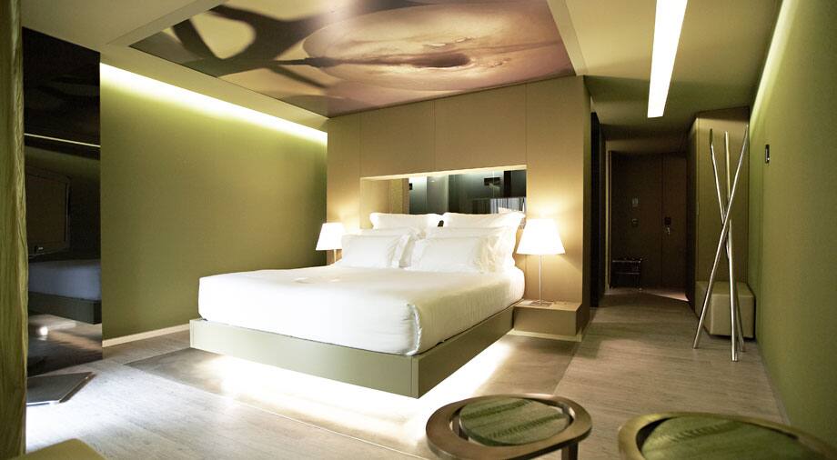 <p>made0020granddeluxe</p>