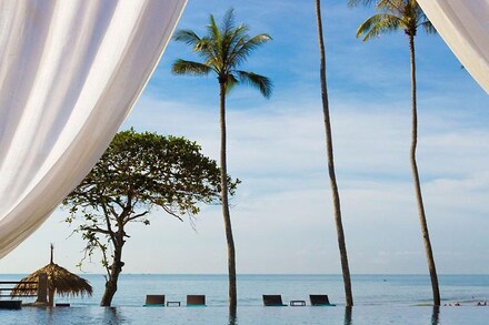 Aroma Beach Resort & Spa
