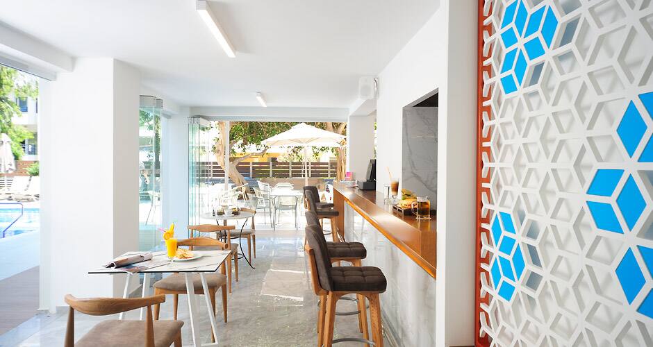 Hotelli Atrium Ambiance Hotel - Rethymnon, Kreeta - Kreikka | Aurinkomatkat
