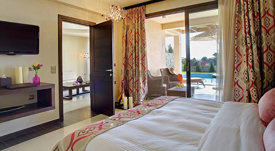 <p>Royal Villa, oma uima-allas</p>