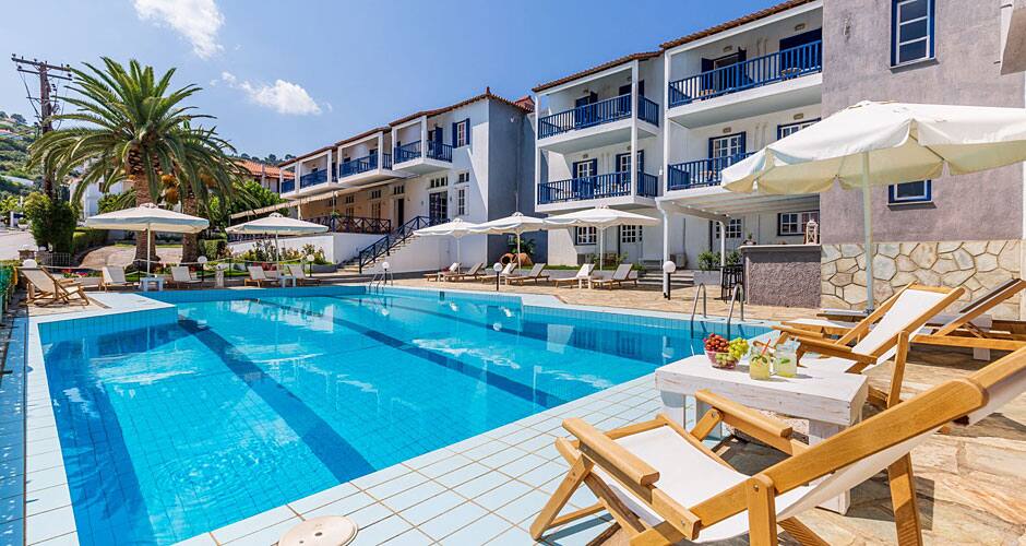 Hotelli Skopelos Village Skopelos Kreikka Aurinkomatkat