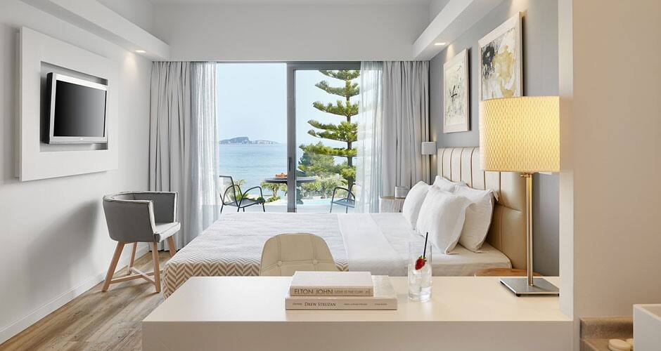 <p>Superior-huone</p>