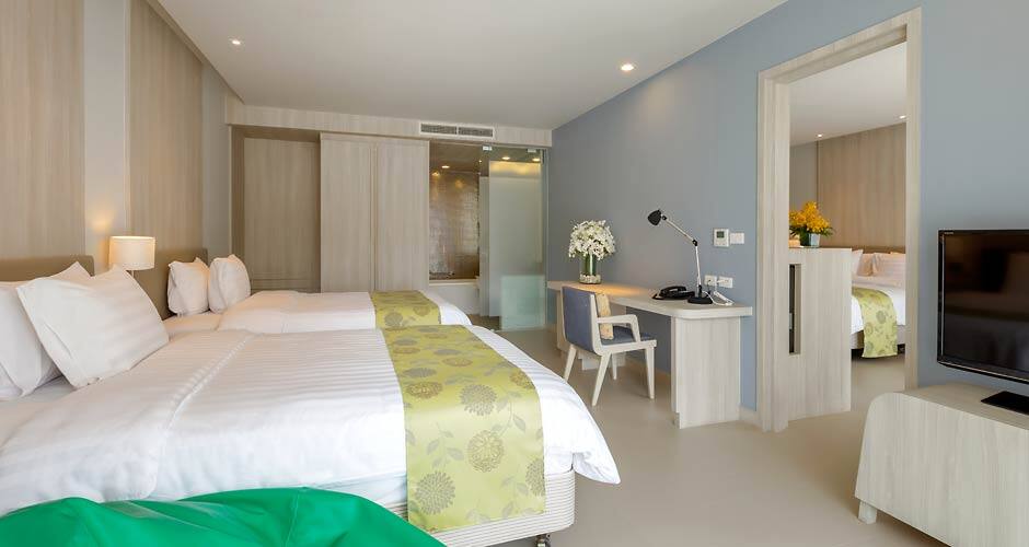 <p>anse0049_two_bedroom_suite</p>