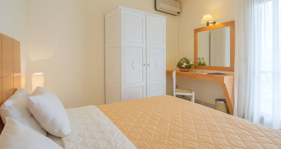 <p>cret0069apt2bed</p>