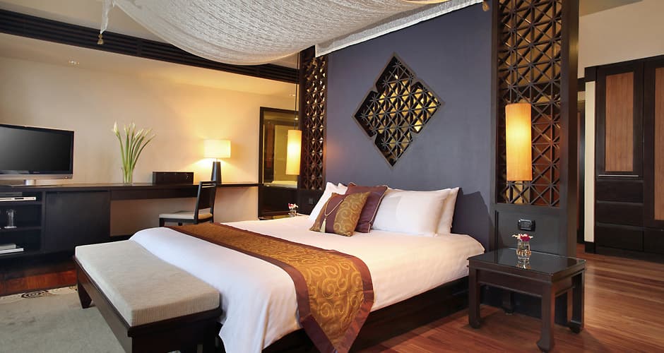 <p>lagoon pool villa</p>