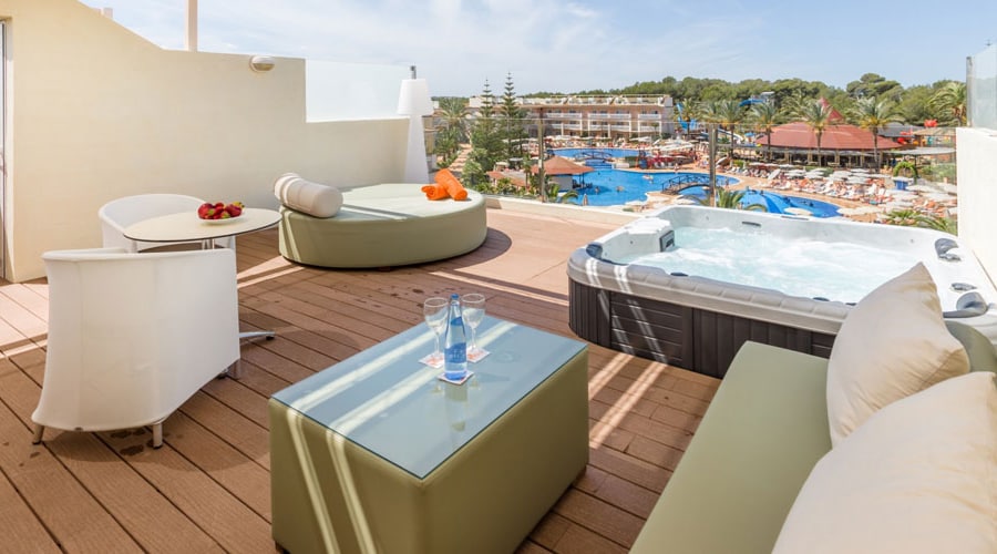 Huoneistohotelli Zafiro Can Picafort - Ca'n Picafort, Mallorca