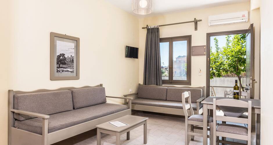 <p>Neljän hengen kaksio</p>