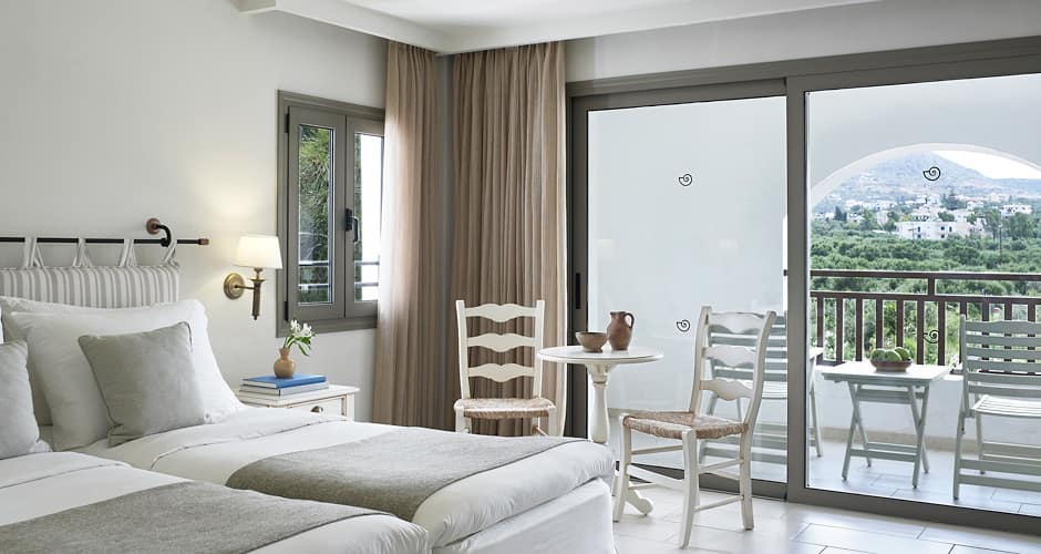 <p>kahden hengen huone / Exclusive Adult Only -huone</p>