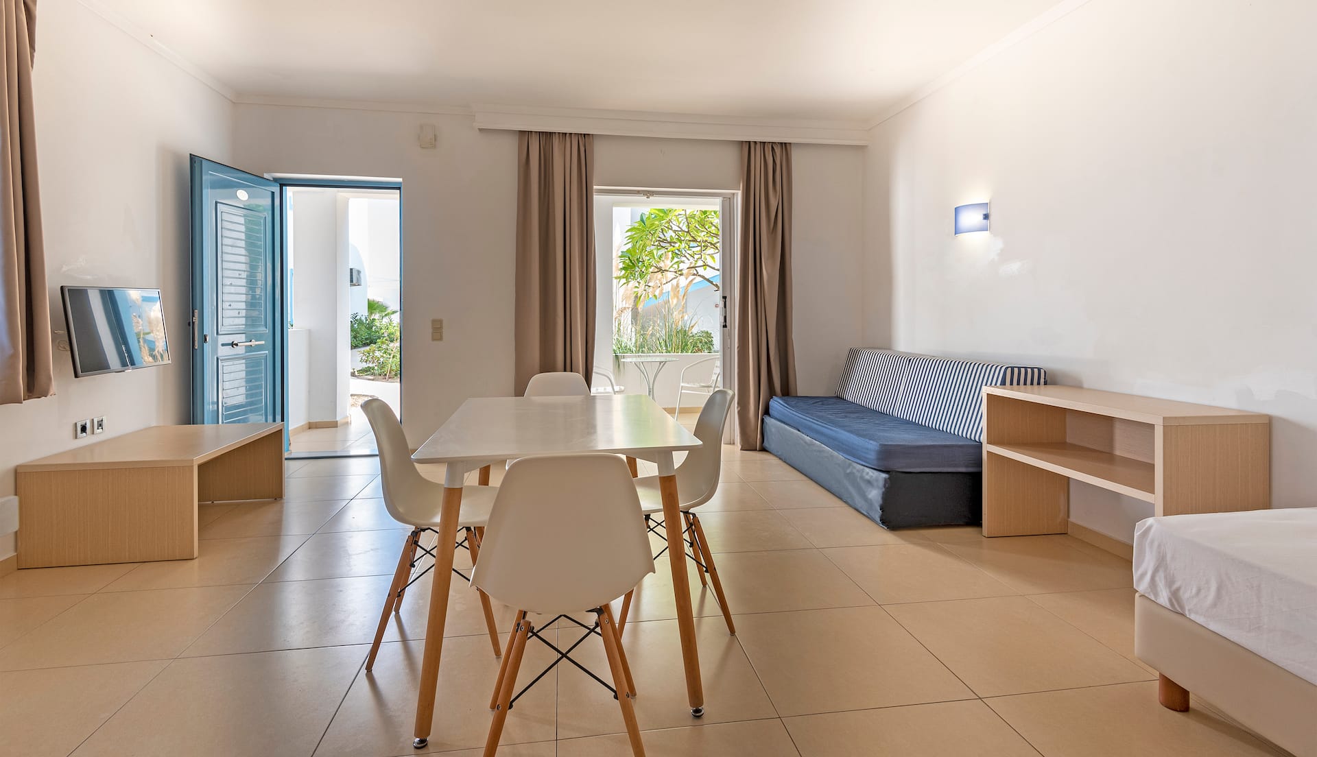 <p>Tilavampi kaksio</p>