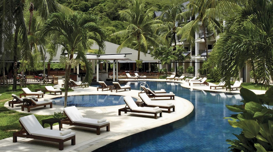 Radisson Resort & Suites Phuket 1