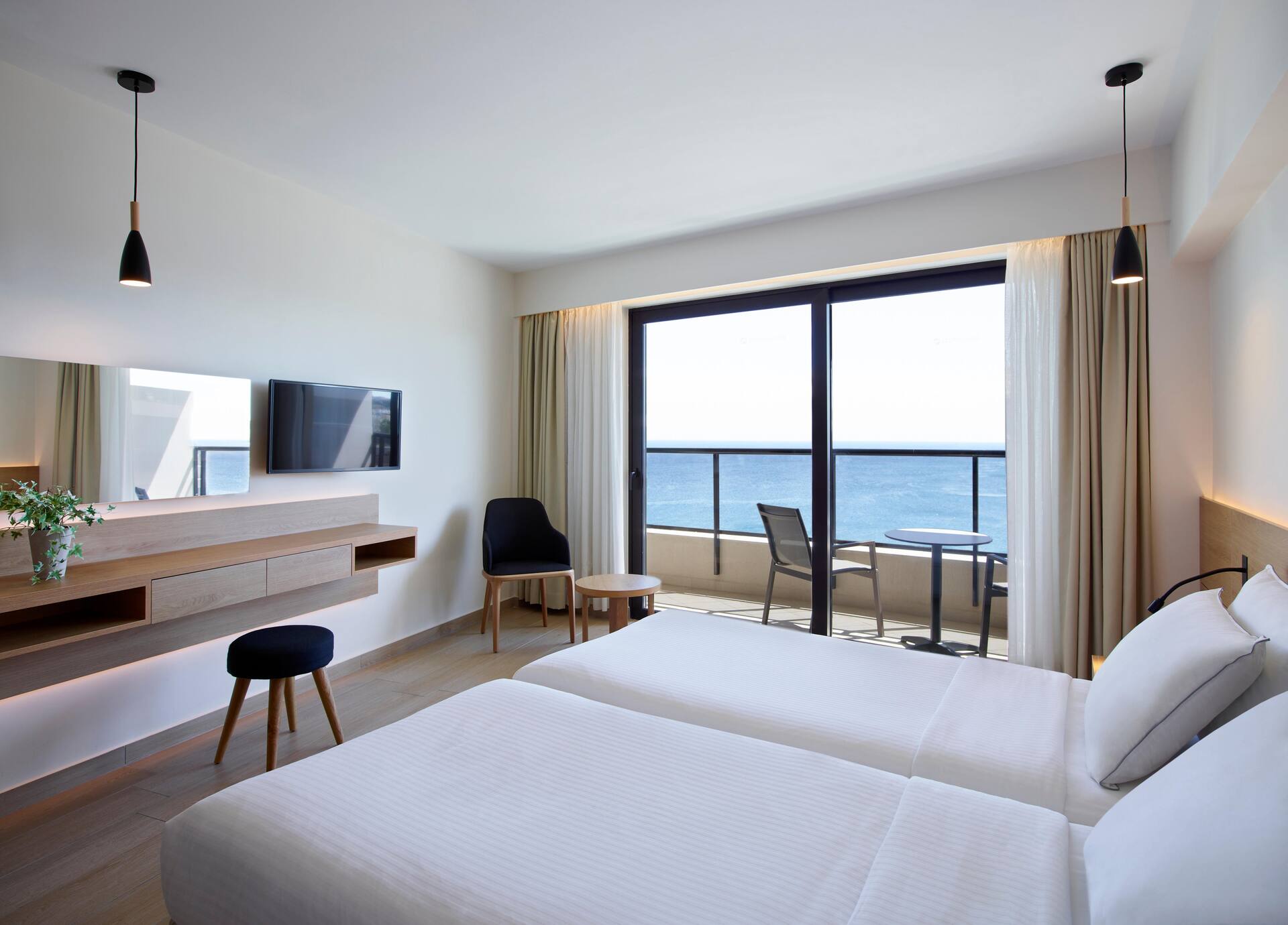 <p>Superior-huone, merinäköala</p>