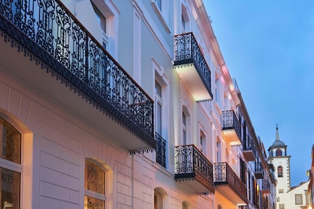 Caju Le Petit Hotel