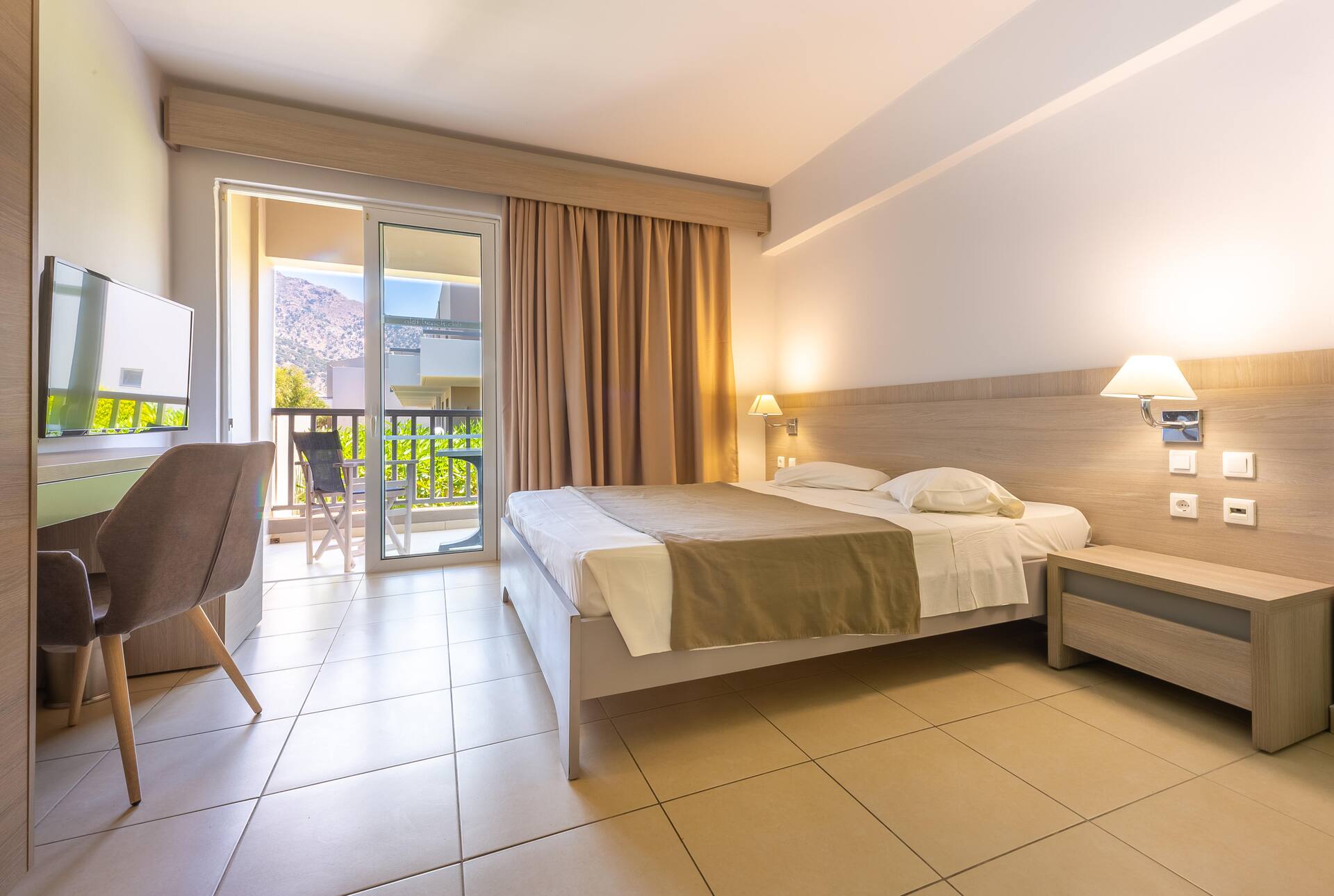 <p>Kahden hengen huone</p>