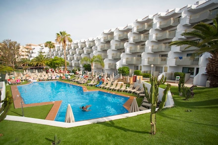 Playa Olid Suites & Apartments