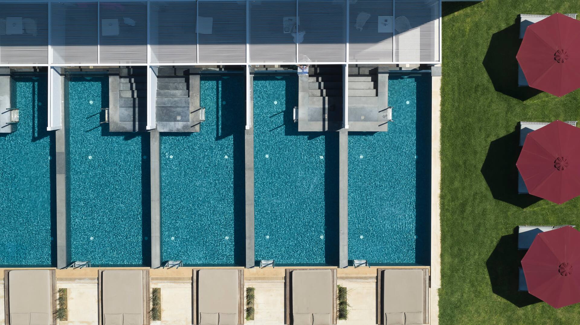 <p>Pool Experience -sviitti</p>