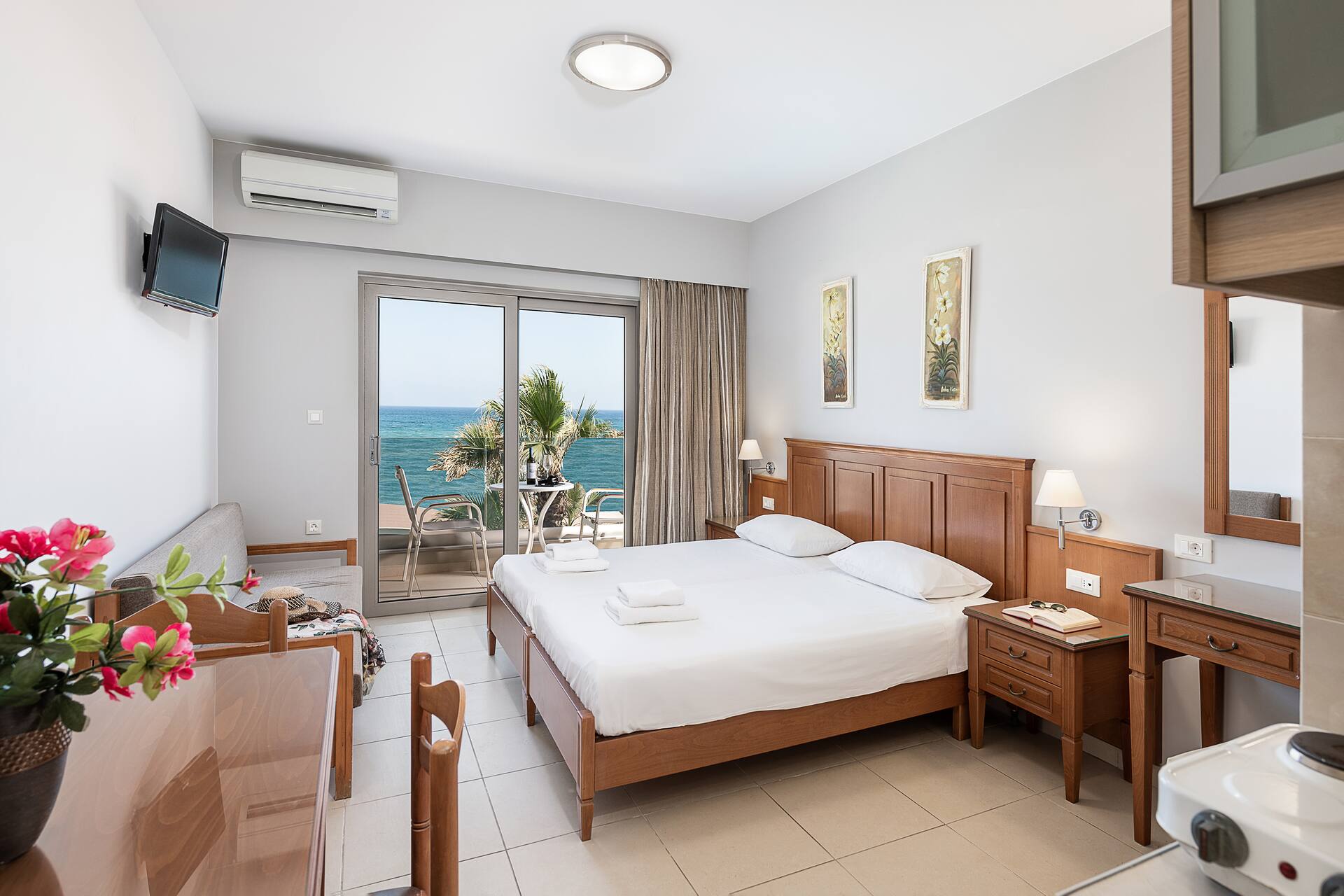 <p>Yksiö, merinäköala</p>