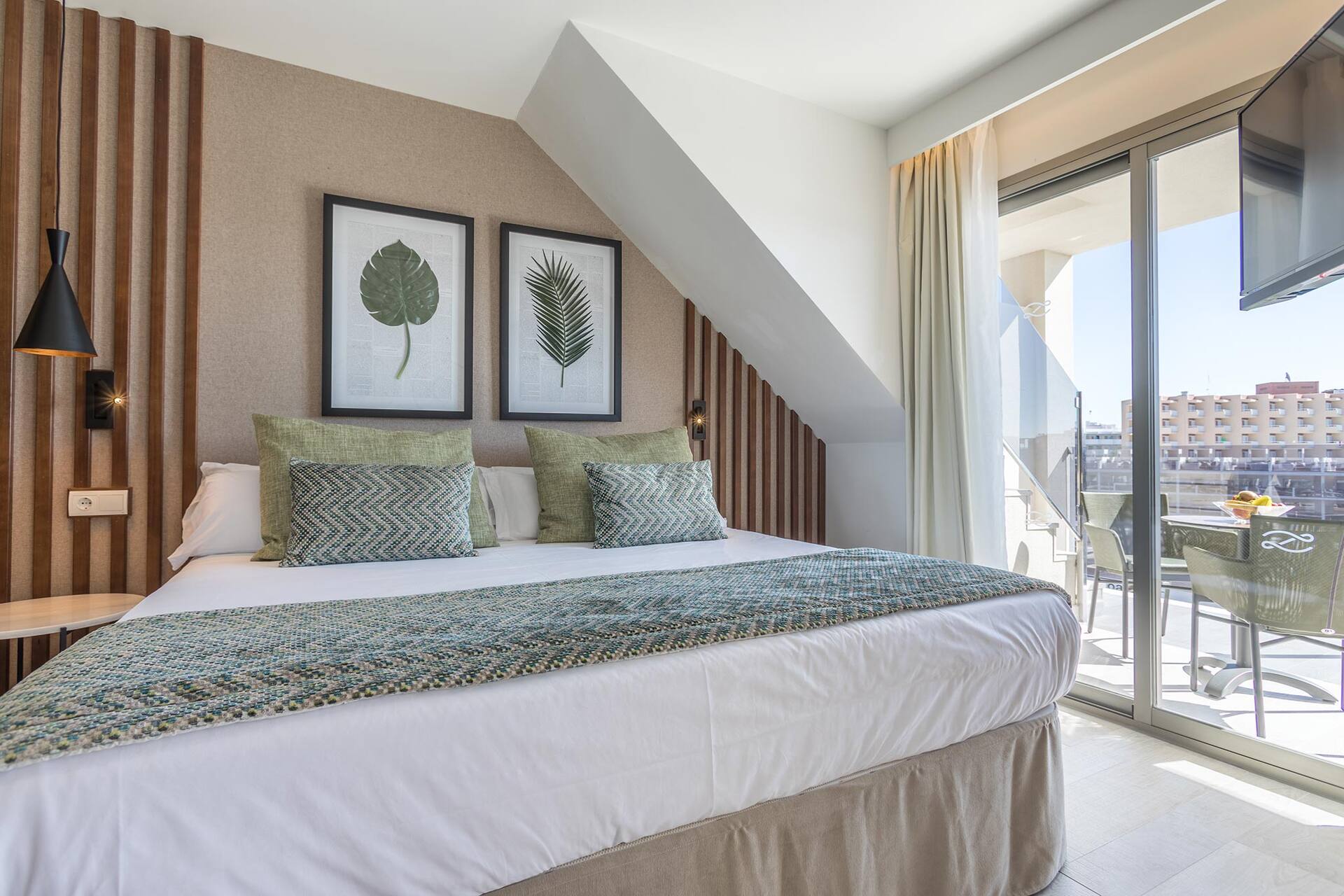 <p>Penthouse-sviitti, yksi makuuhuone</p>