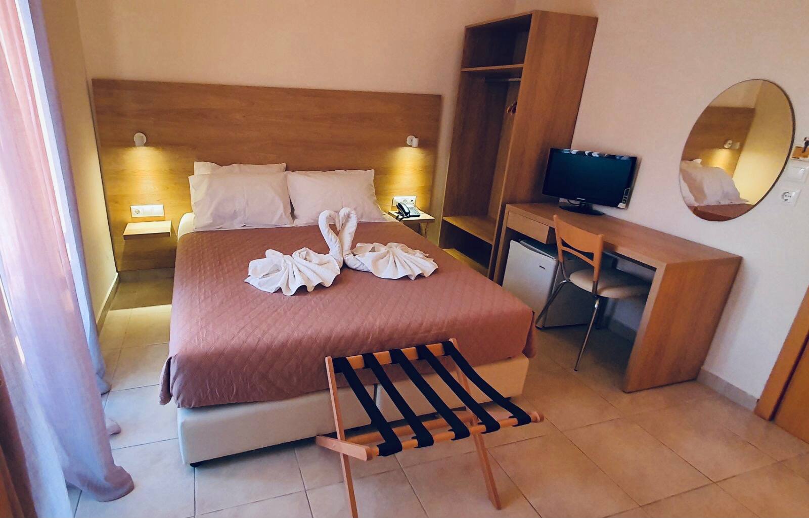 <p>Kahden hengen huone</p>