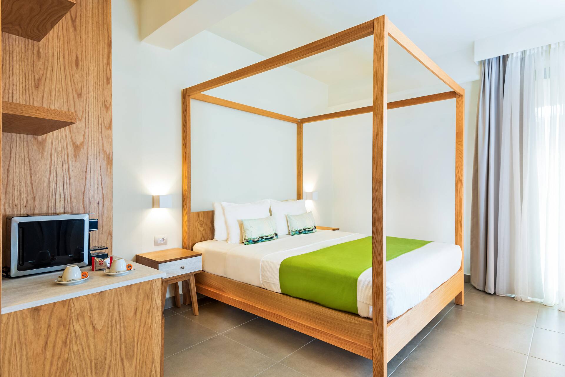 <p>Juniorsviitti</p>