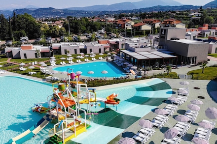 Sisan Family Resort