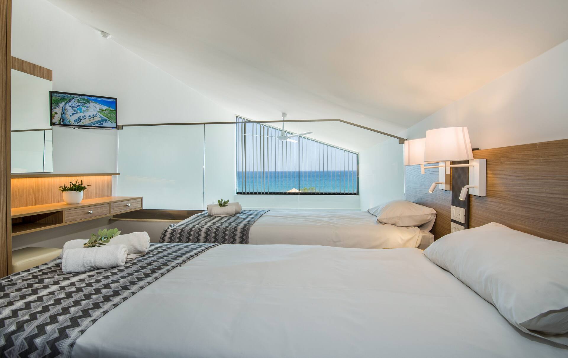 <p>Maisonette-perhehuone</p>