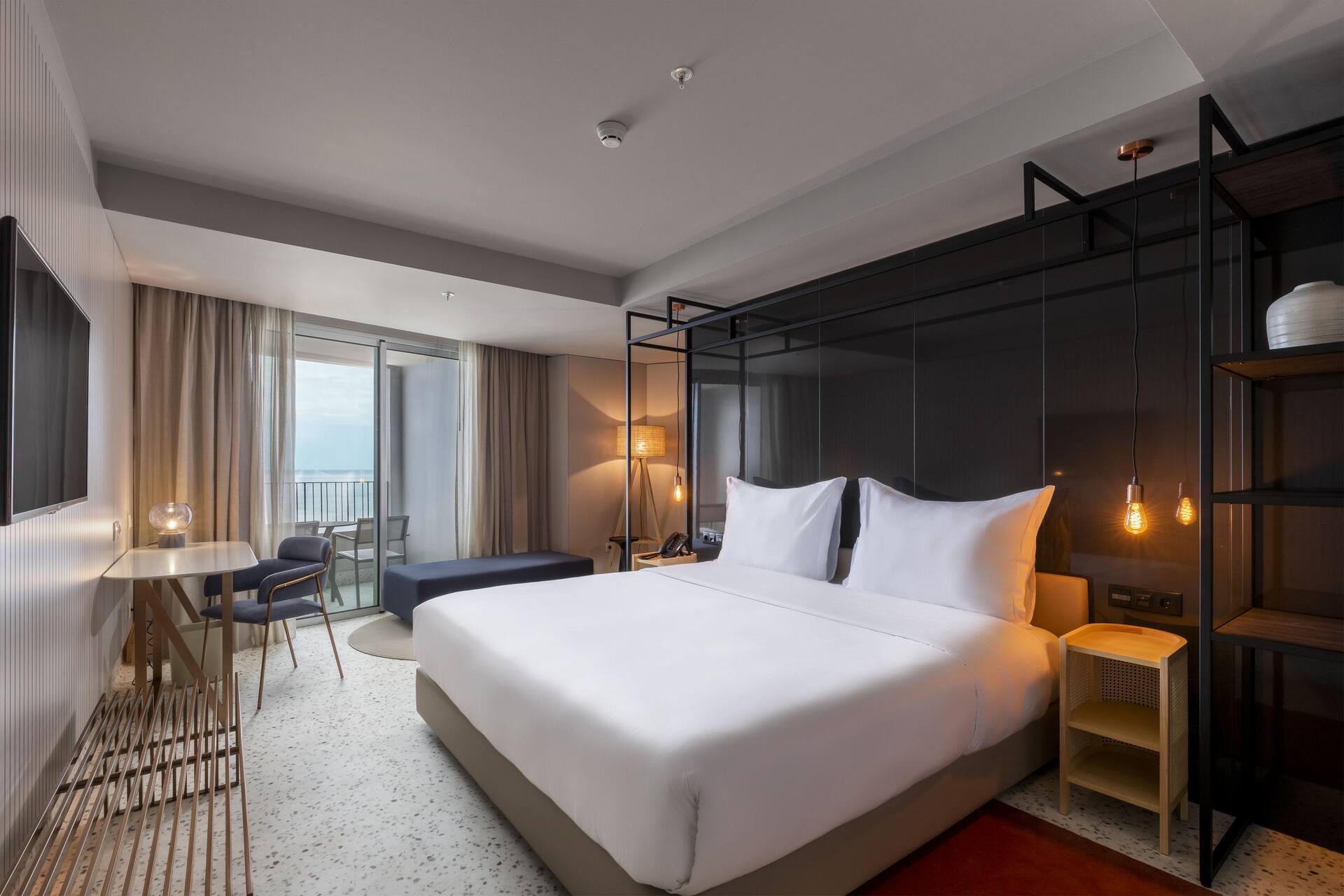 <p>Standard Ocean -huone</p>