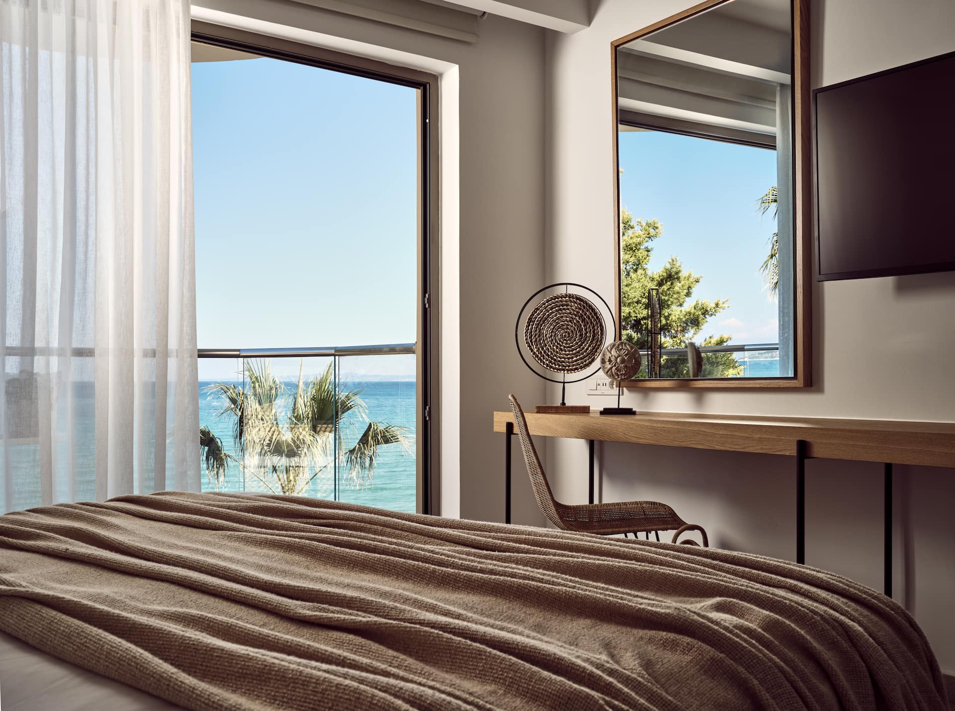 <p>Superior-huone</p>