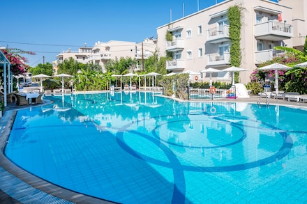 Peridis Family Resort