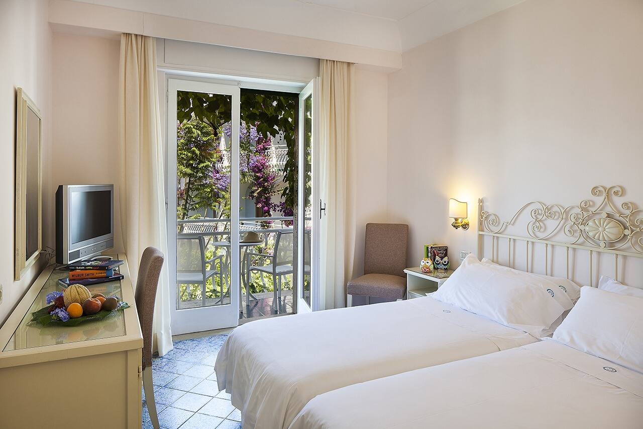 <p>Classic-huone</p>