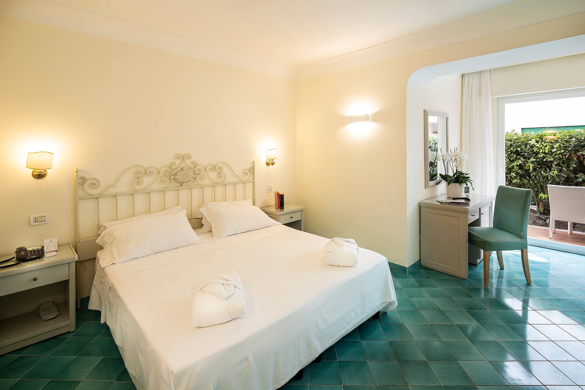 <p>Comfort-huone</p>