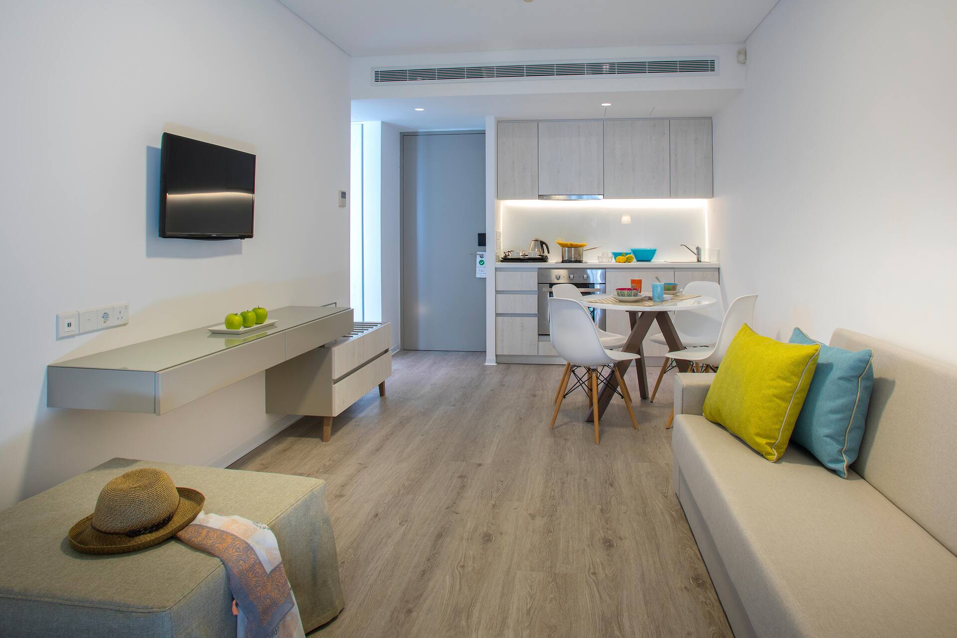 <p>Deluxe-kaksio</p>