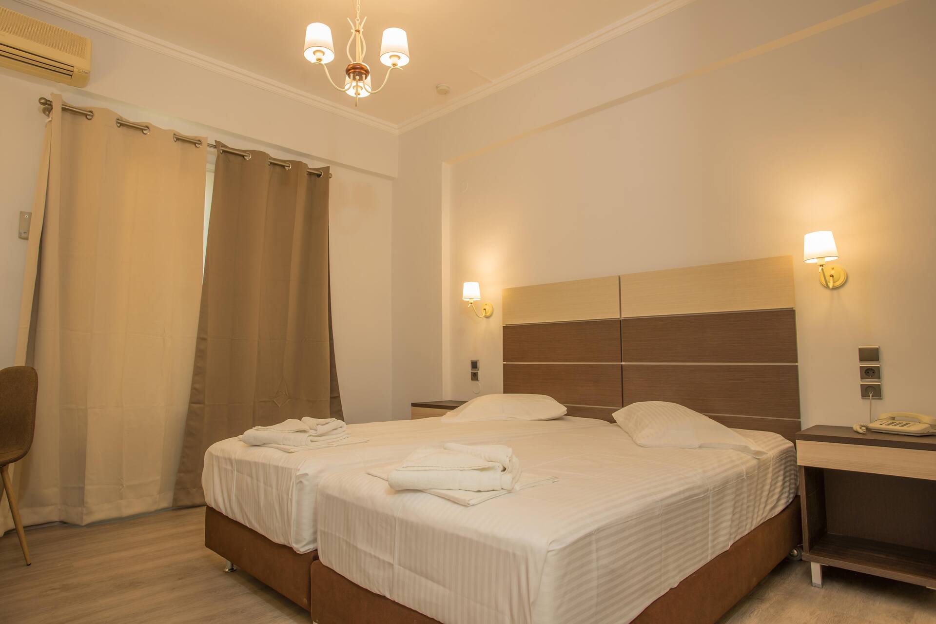 <p>Kahden hengen huone</p>