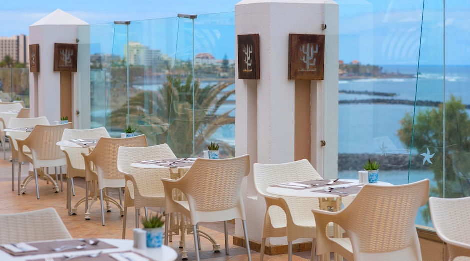 Iberostar Waves Bouganville Playa 8