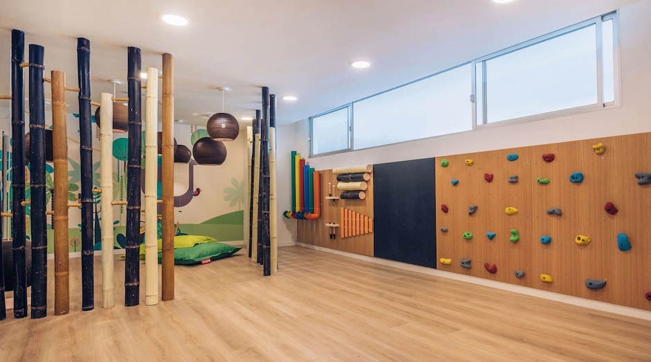 Iberostar Waves Bouganville Playa 15