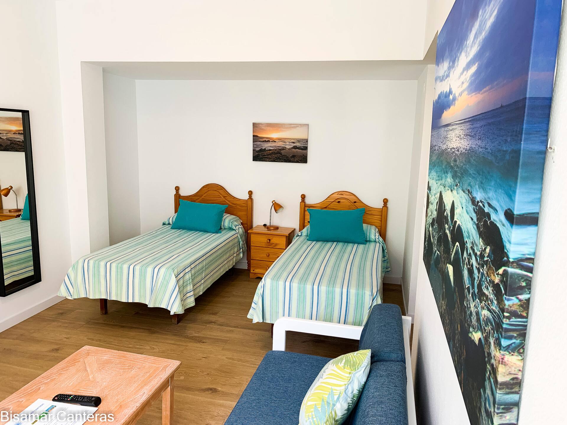 <p>Superior-yksiö sisäpihan puolella</p>