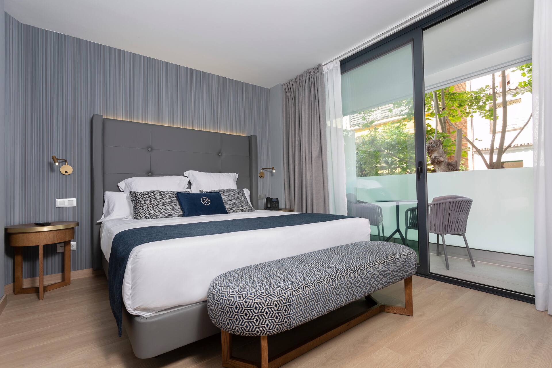 <p>Kahden hengen huone</p>