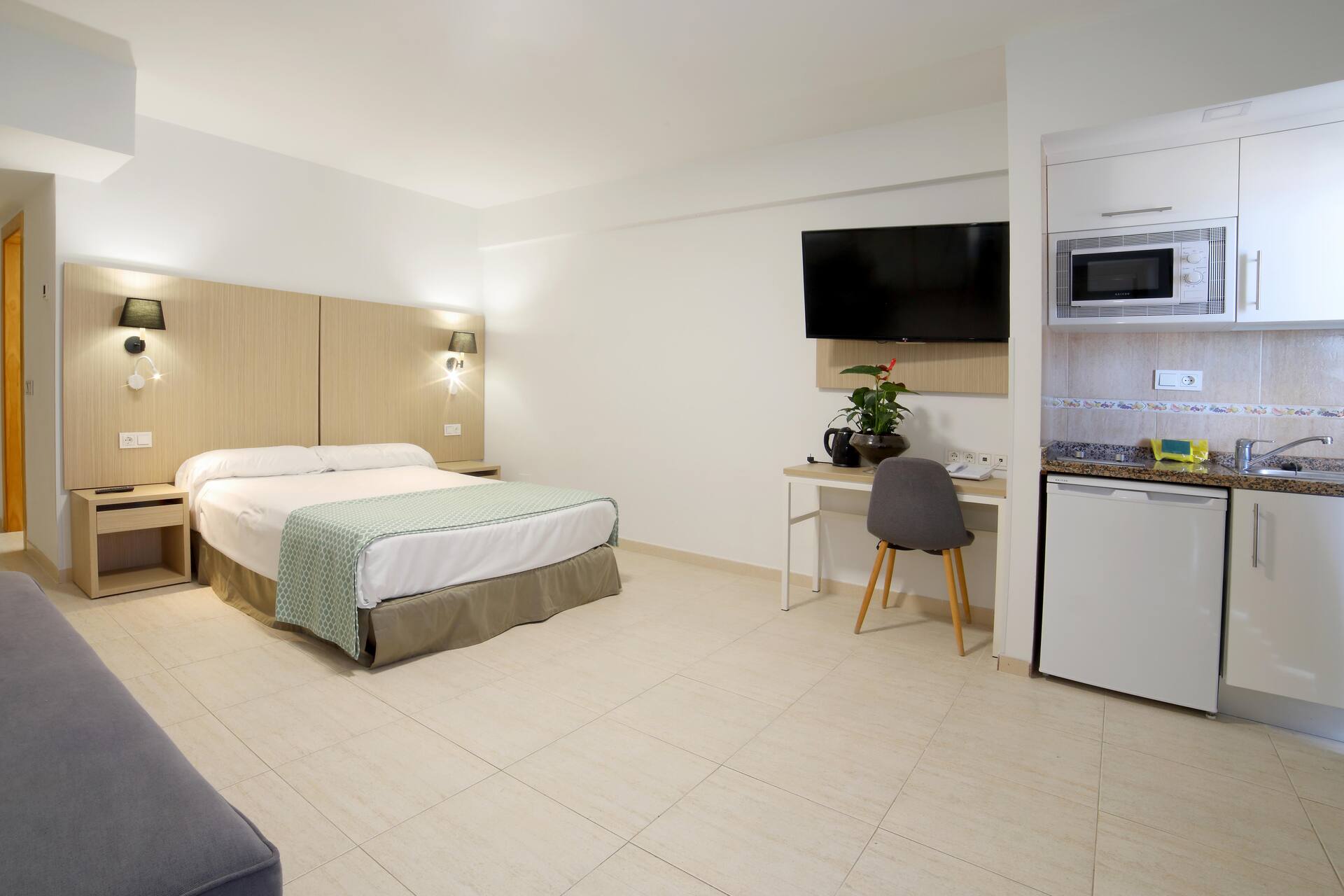 <p>Superior-yksiö</p>