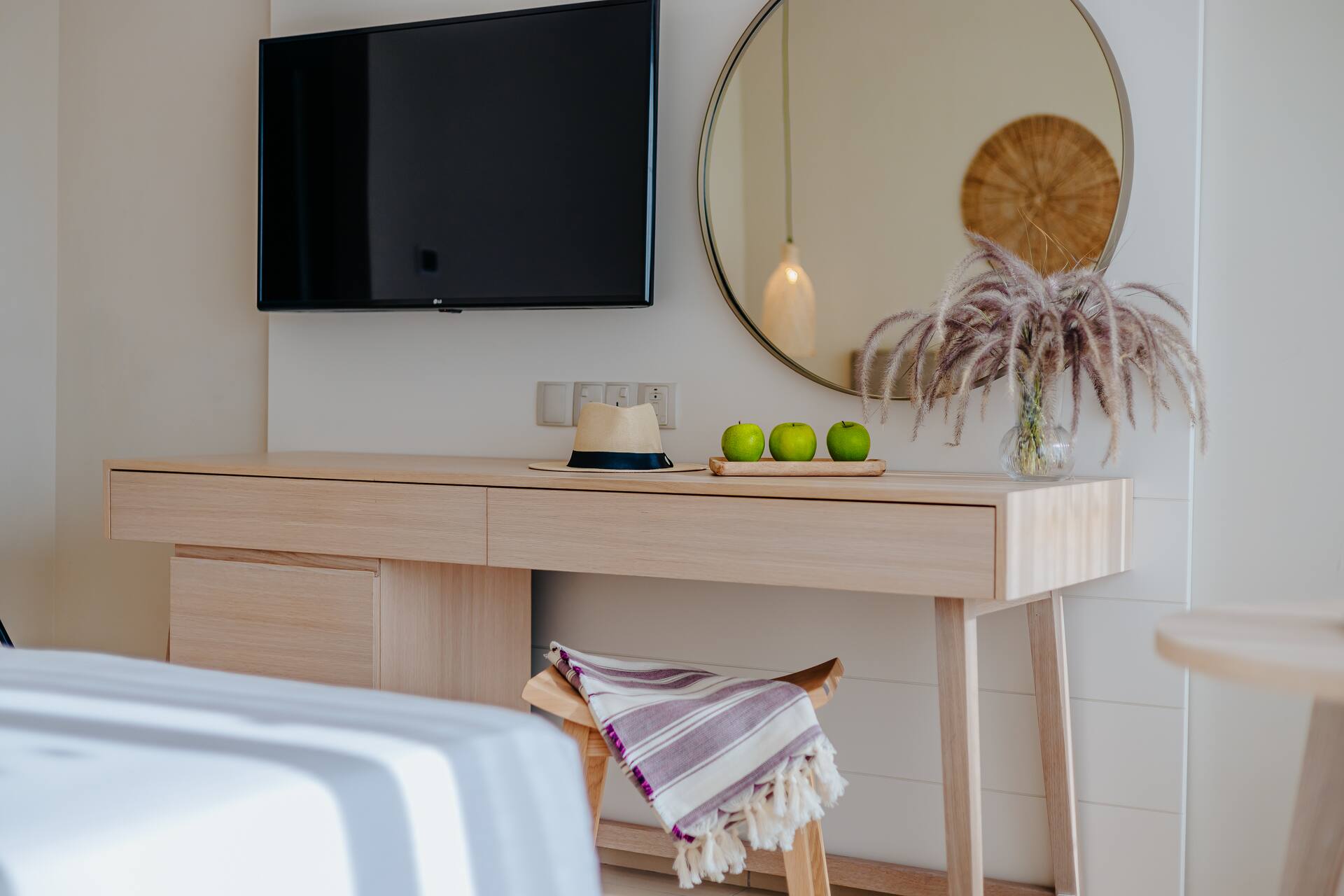 <p>Kahden hengen huone, merinäköala</p>