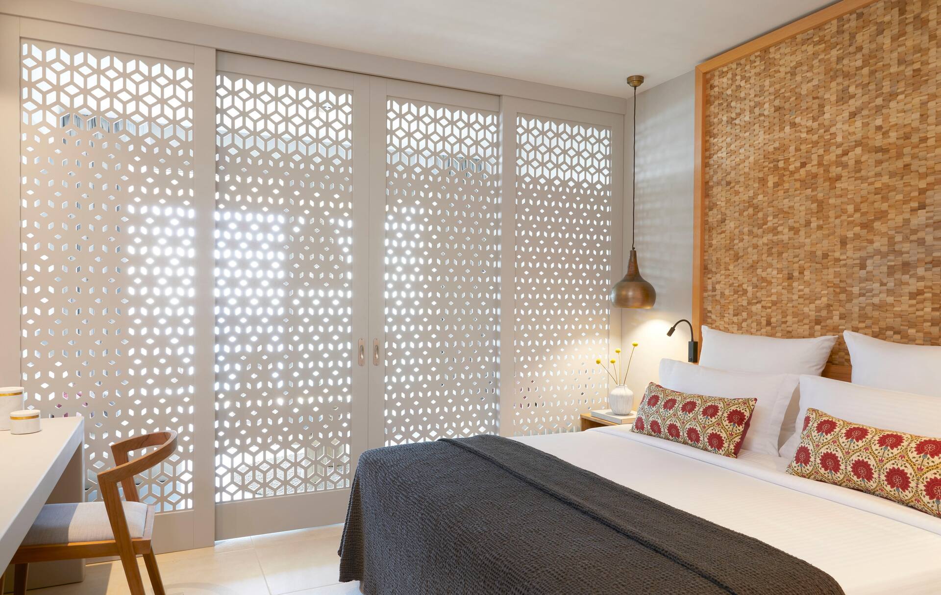 <p>Perhehuone, merinäköala</p>