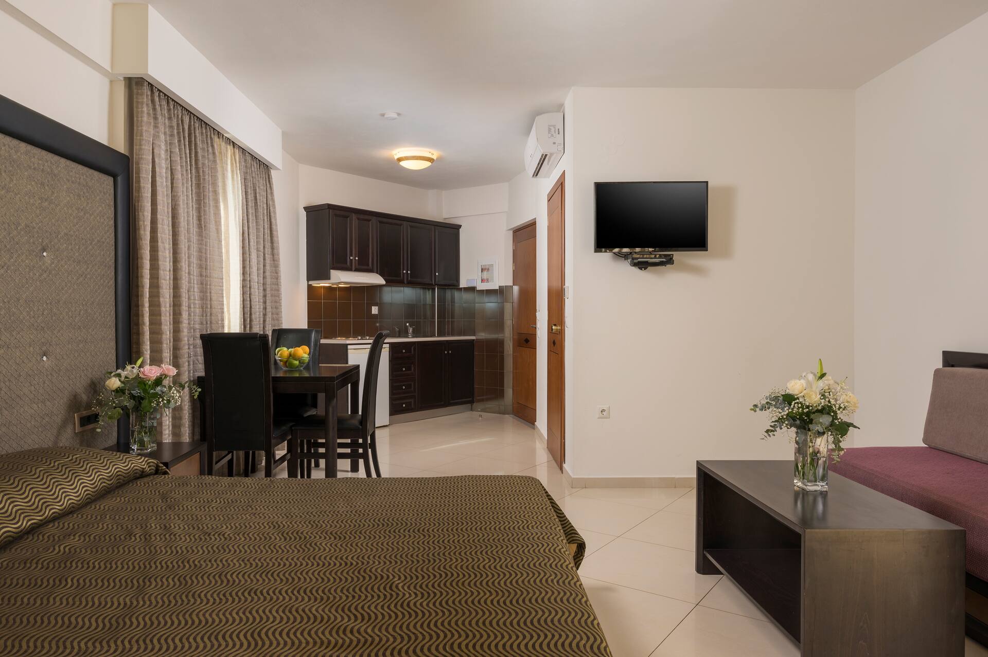 <p>Superior-yksiö</p>