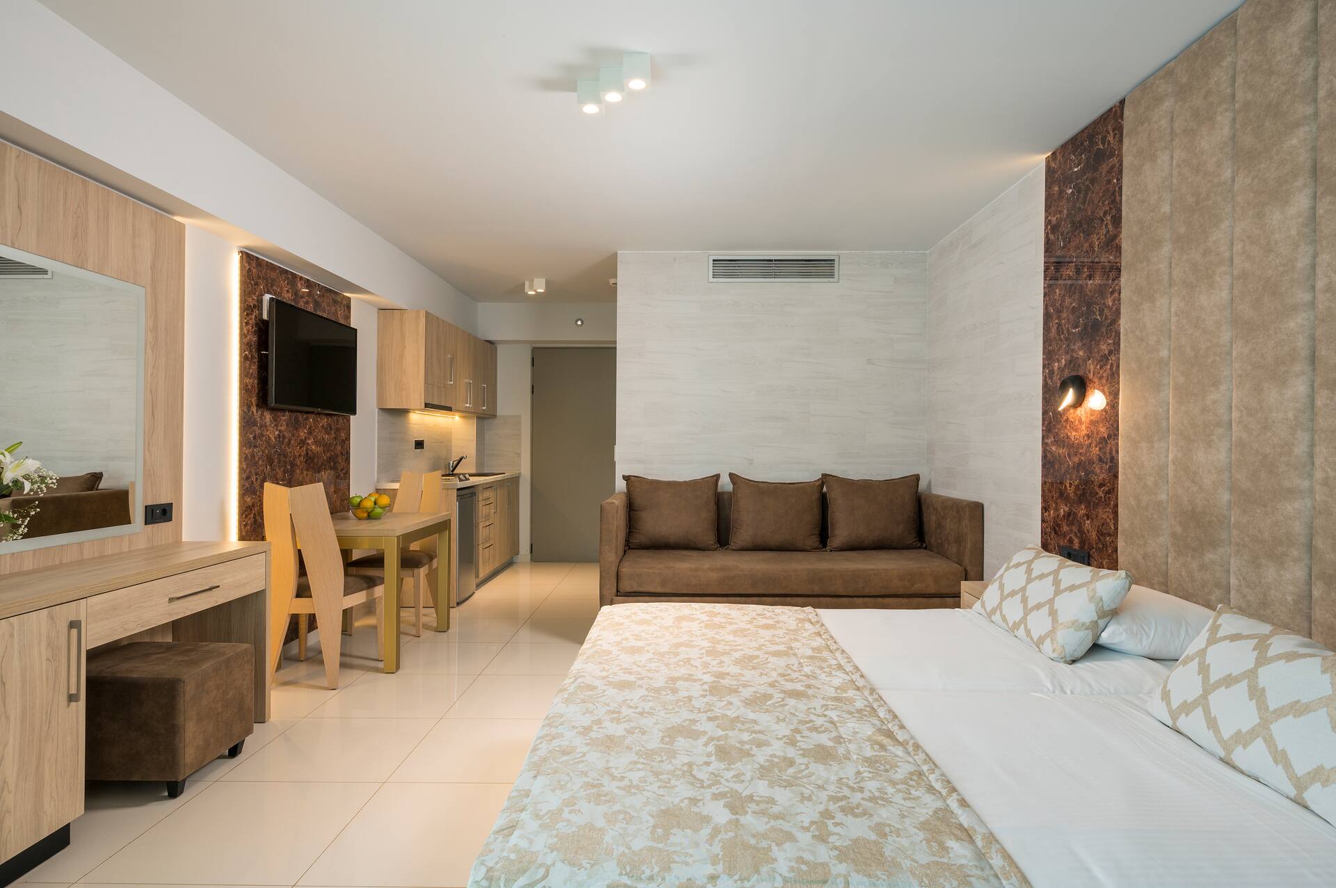 <p>Premium-yksiö</p>