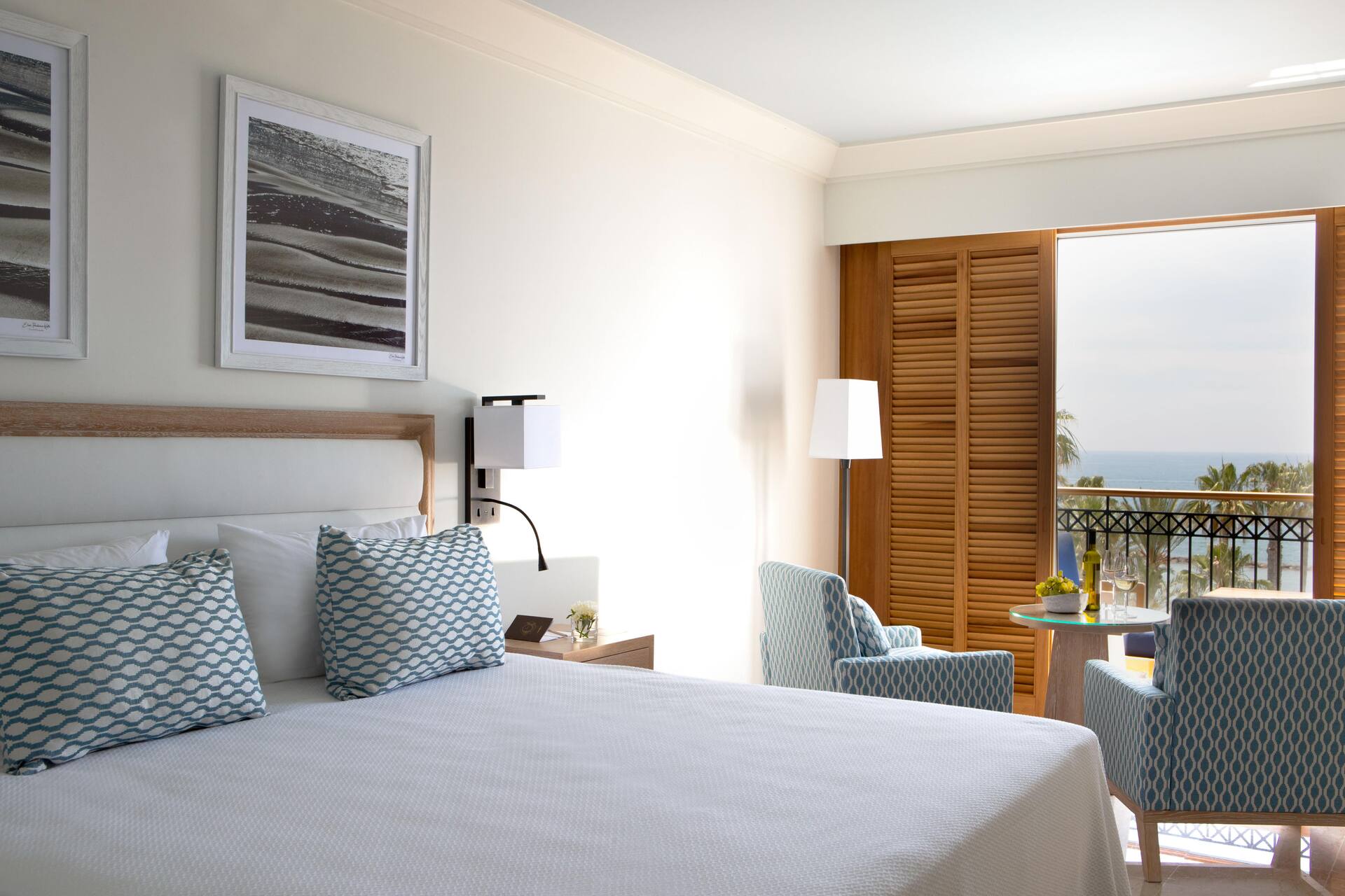 <p>Panorama-huone</p>