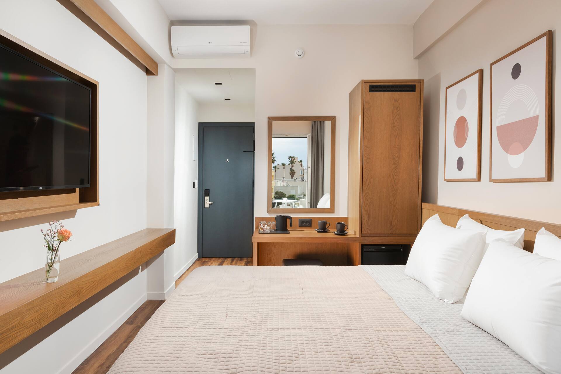 <p>Kahden hengen huone</p>