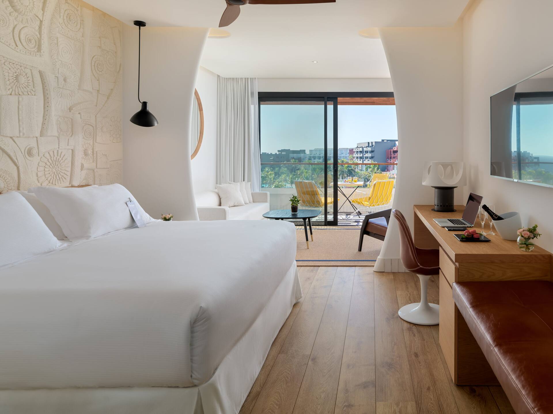 <p>kahden hengen huone</p>