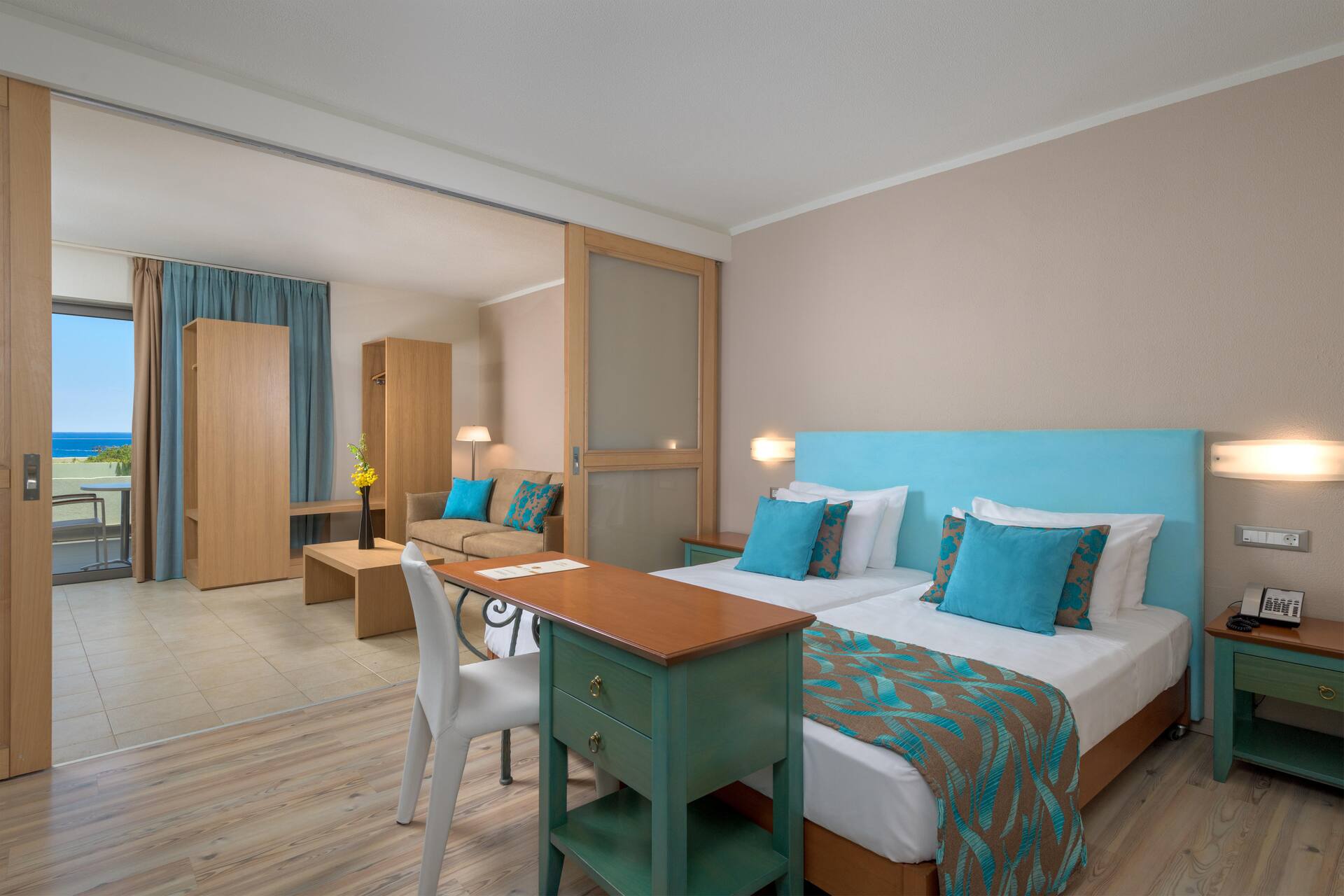 <p>Superior Family -perhehuone, merinäköala</p>