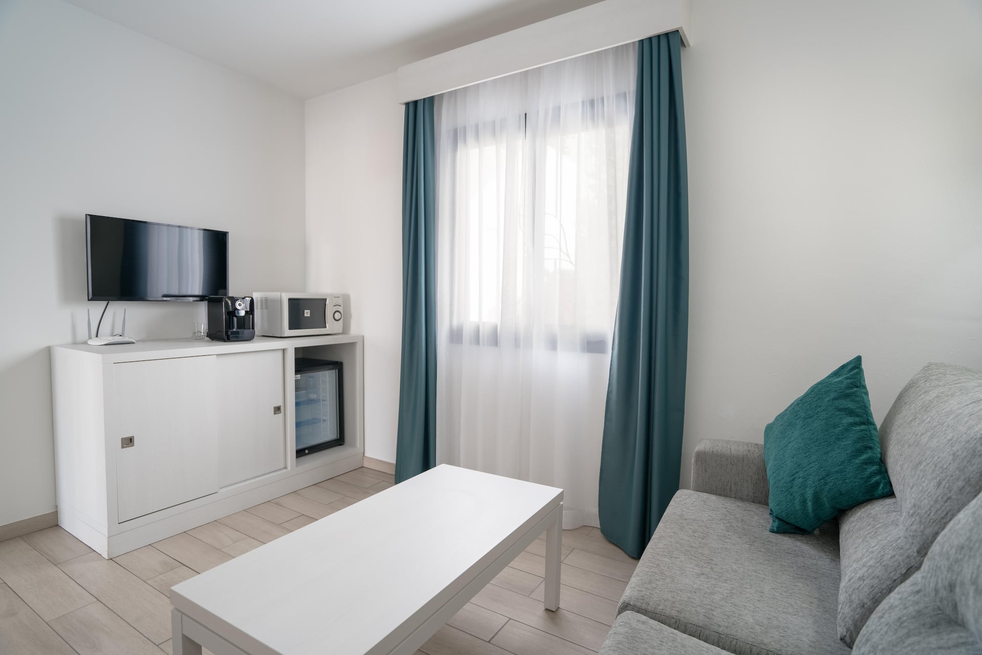 <p>Juniorsviitti</p>