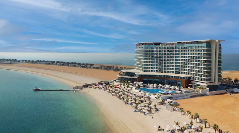 Hampton by Hilton Marjan Island - Rixos The Palm Dubai Hotel and Suites 1 - Ras al Khaimah