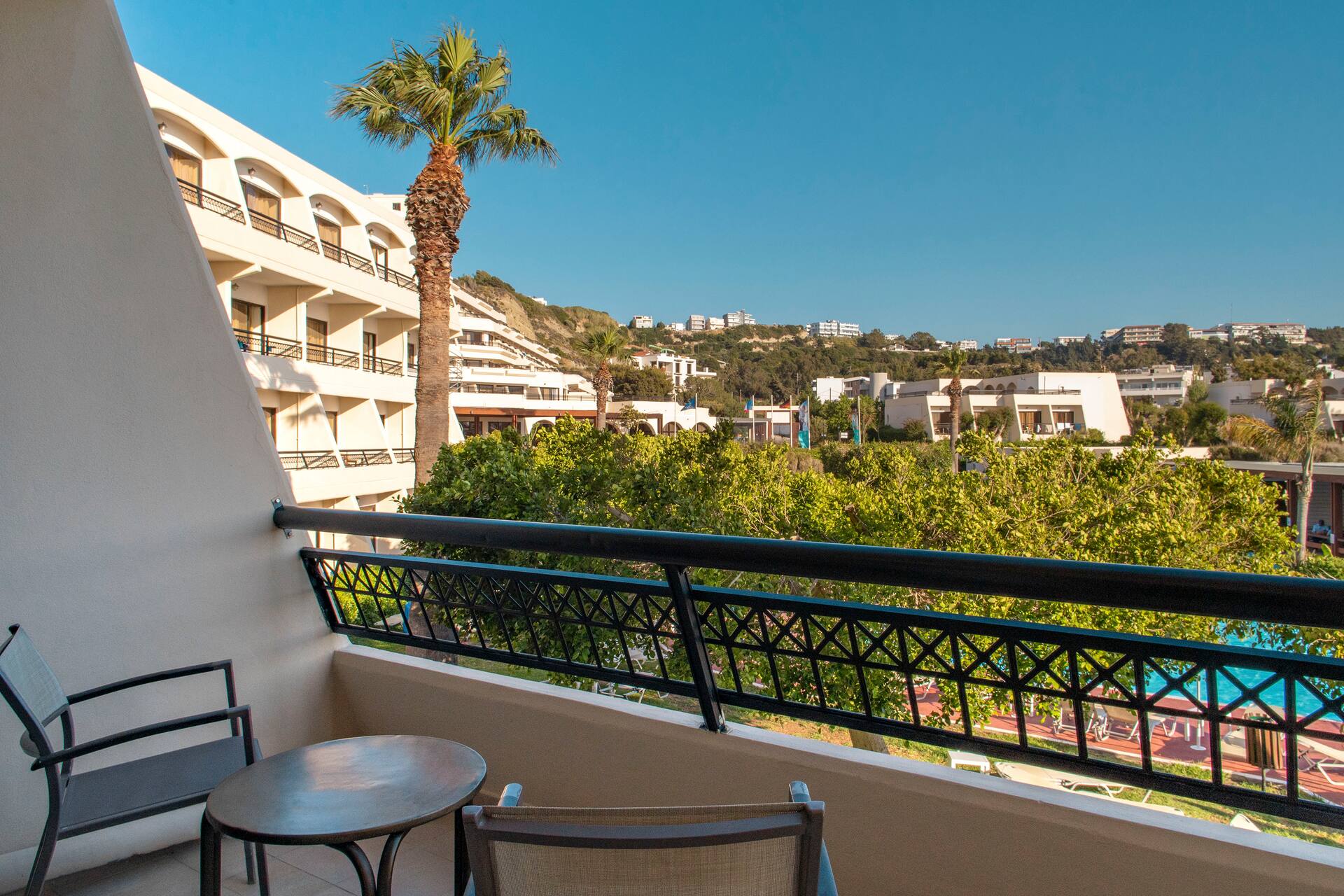 <p>Kahden hengen huone</p>