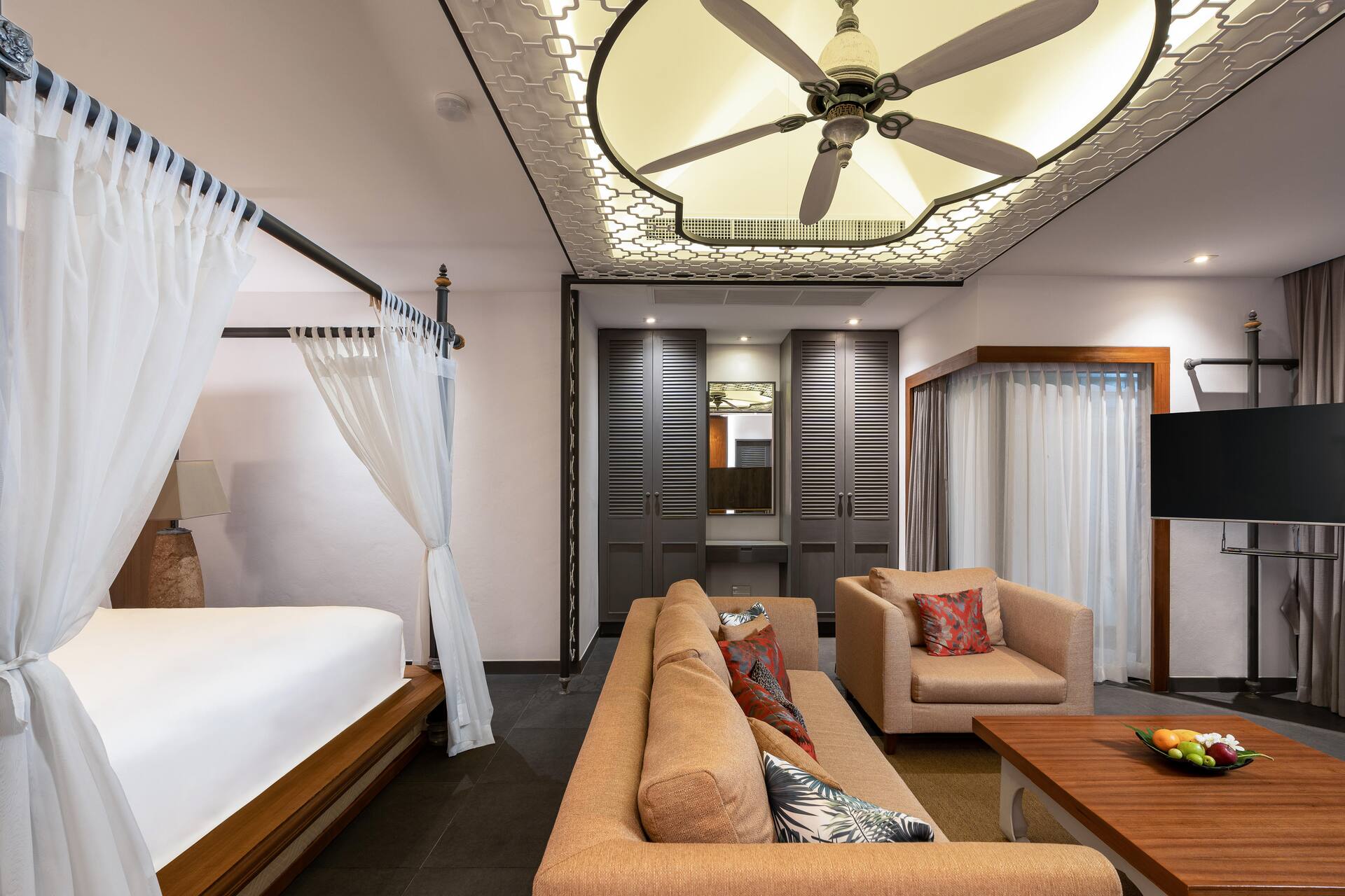 <p>Grand Pool Villa</p>