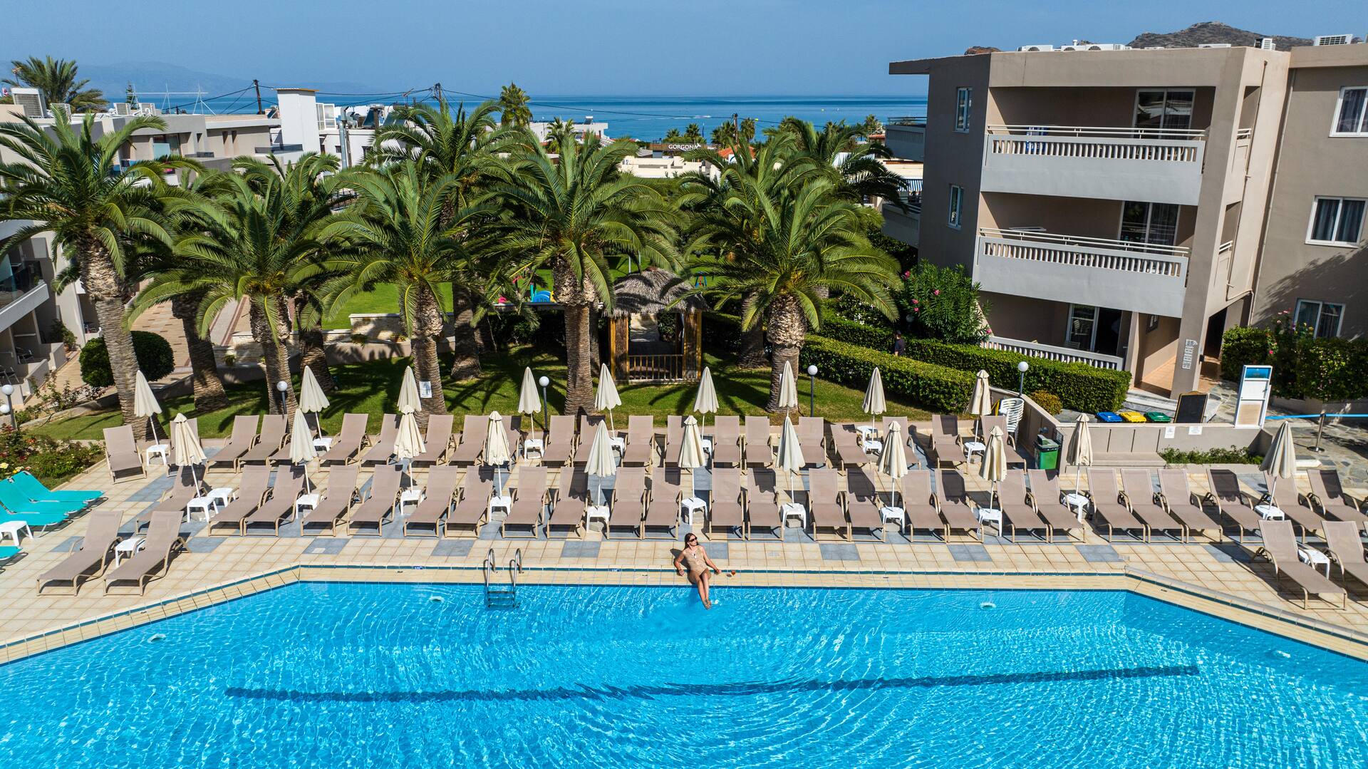 Atrion, Agia Marina 1